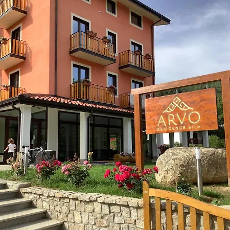 Arvo Sila Lorica