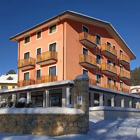 Aparthotel Arvo Sila Lorica